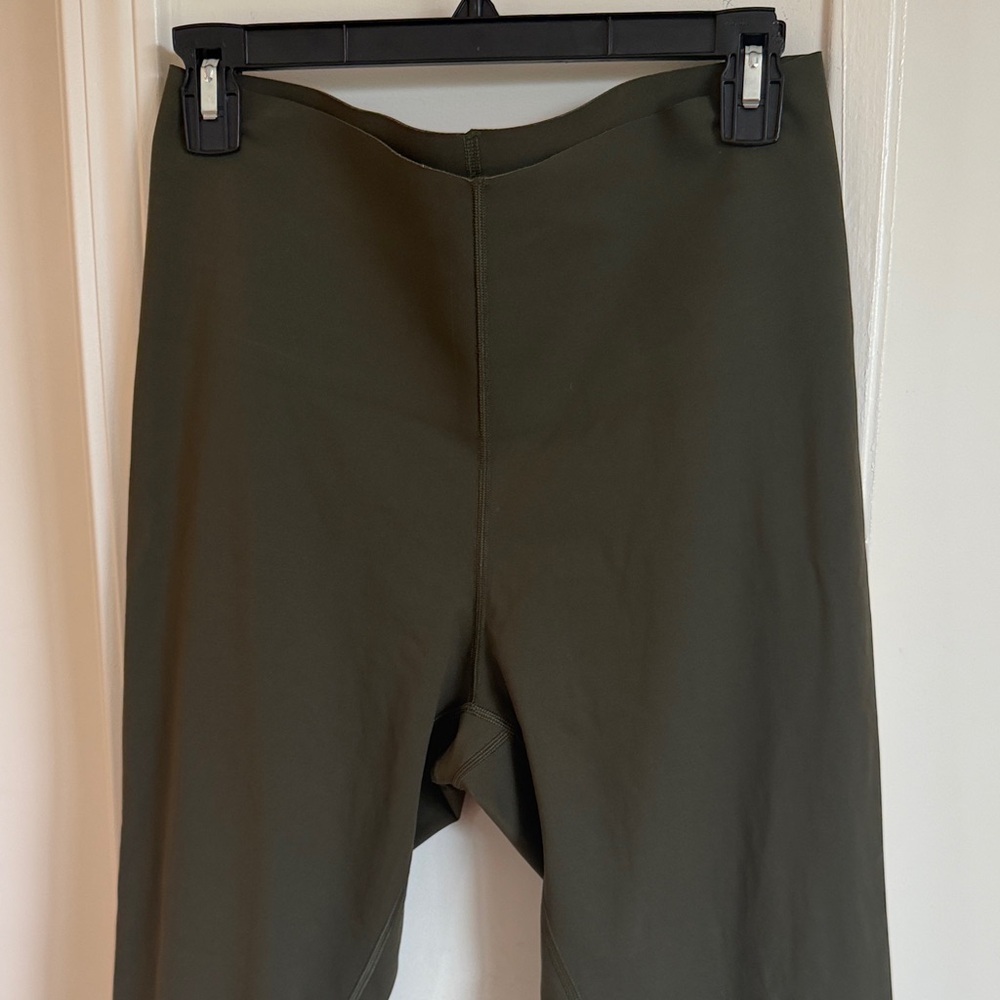 Everlane Women's Dark Olive Leggings